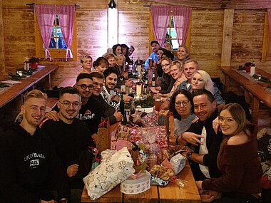 A4f16615 9f96 4501 9668 960e344bea45